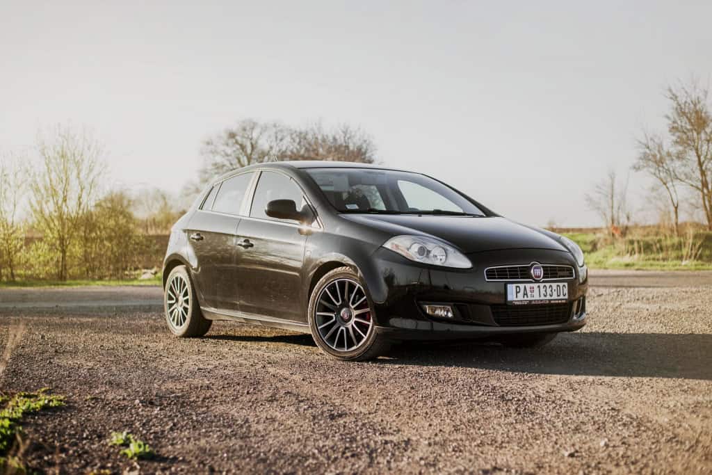 PRF realiza leilão de mais de mil carros com lances a partir de R$ 400