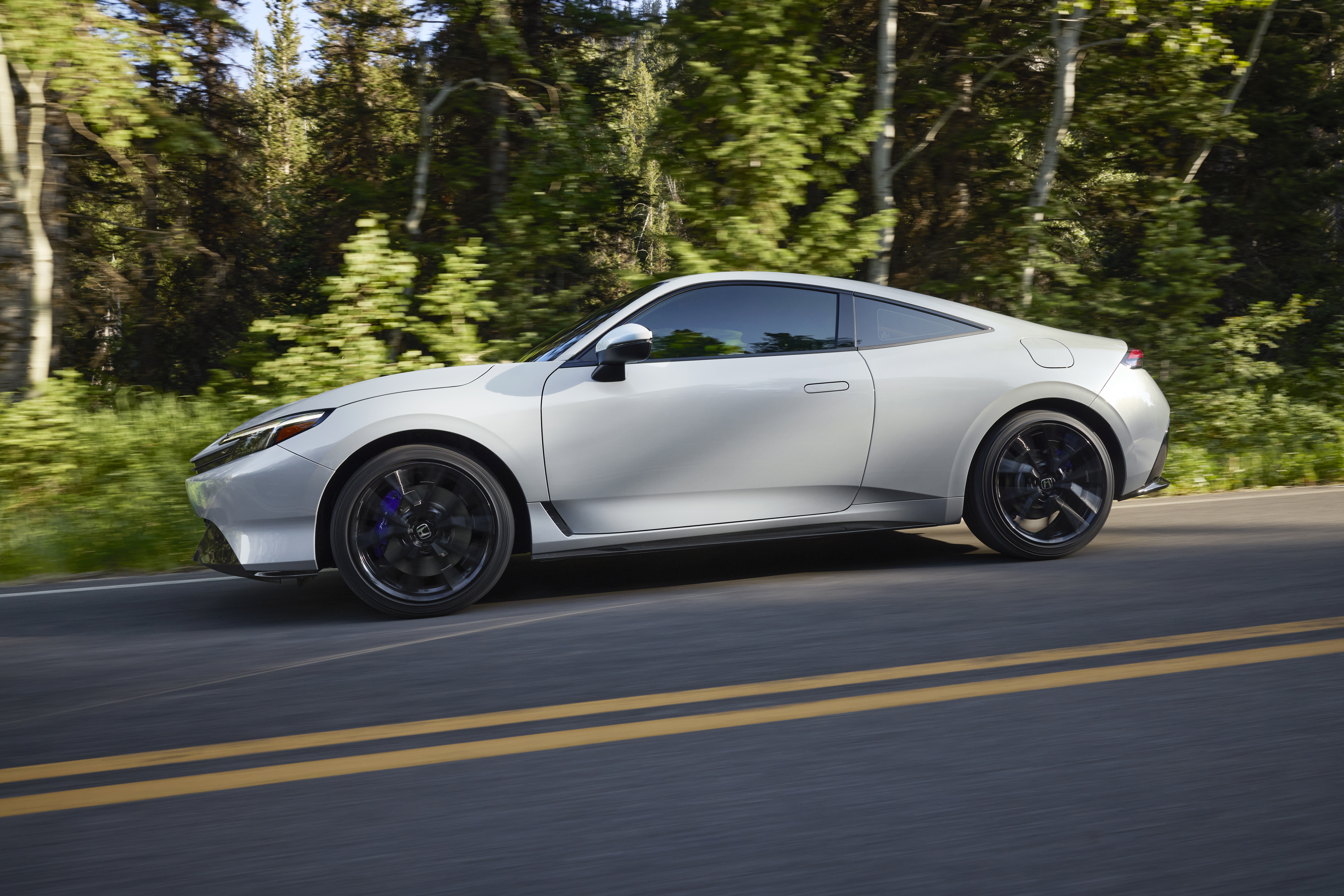 Honda’s Prelude returns as a 200-horsepower fake-shifting hybrid